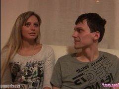 Порно русское жена унижает мужа трахаясь с любовником онлайн