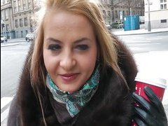 Порно русское жена изменяет мужу заставляет отсасывать у любовника